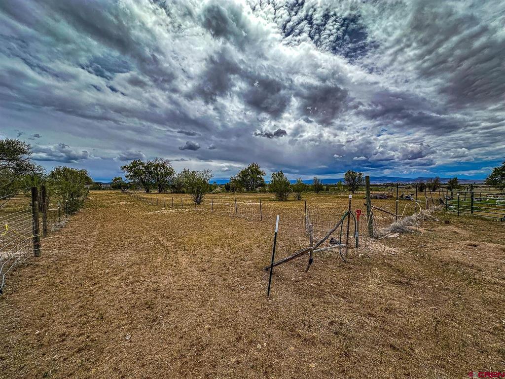 15484 Peach Road Property Photo 32