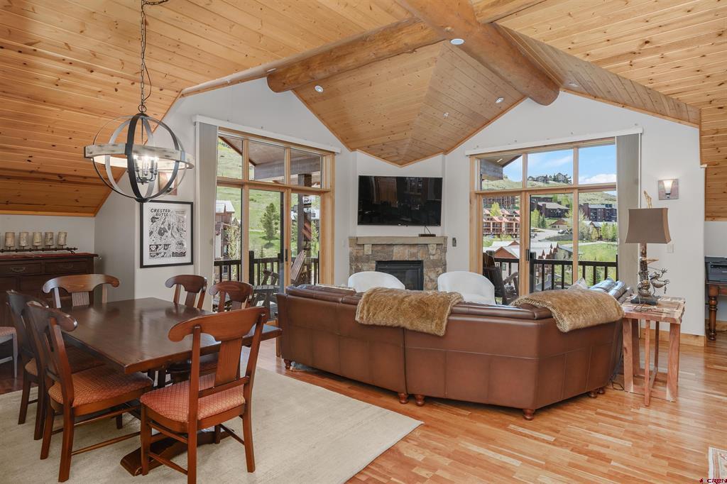 9 Hunter Hill Road Property Photo 1