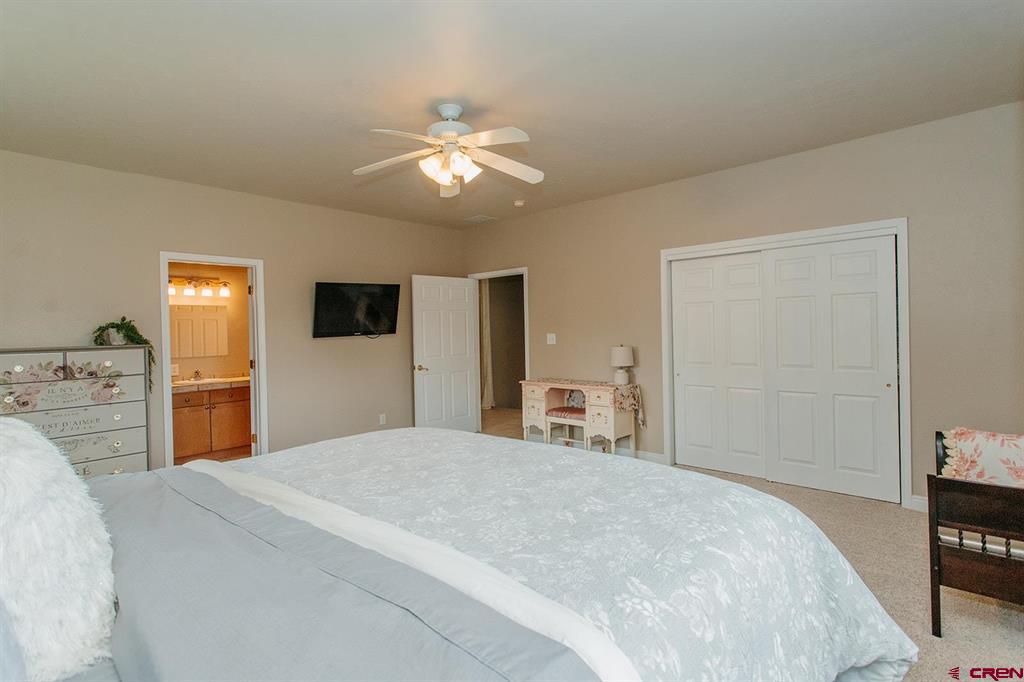 2230 Hill Street Property Photo 19