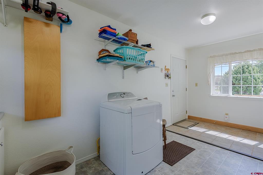 20691 Tulip Circle Property Photo 32