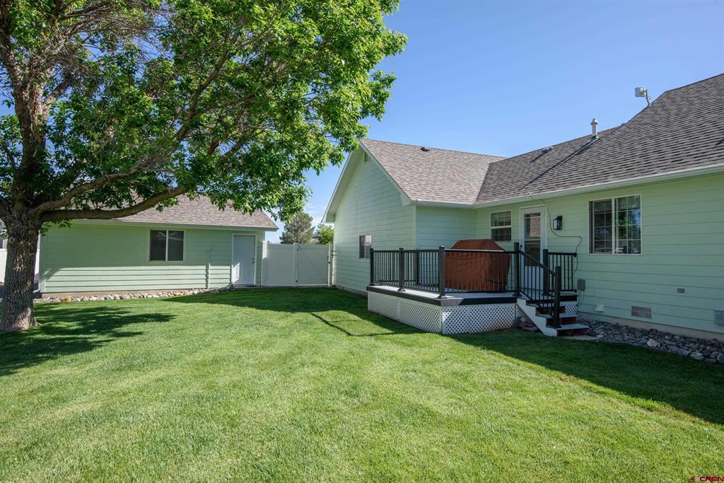 20691 Tulip Circle Property Photo 33