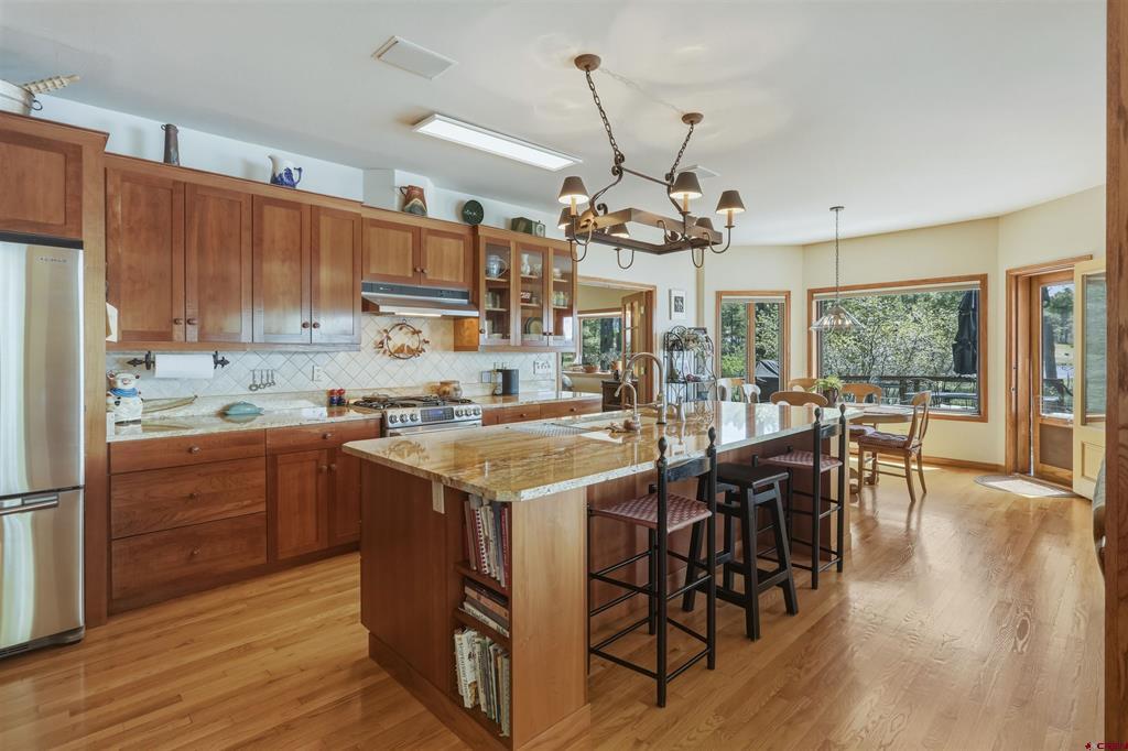 1215 Cloud Cap Avenue Property Photo 10
