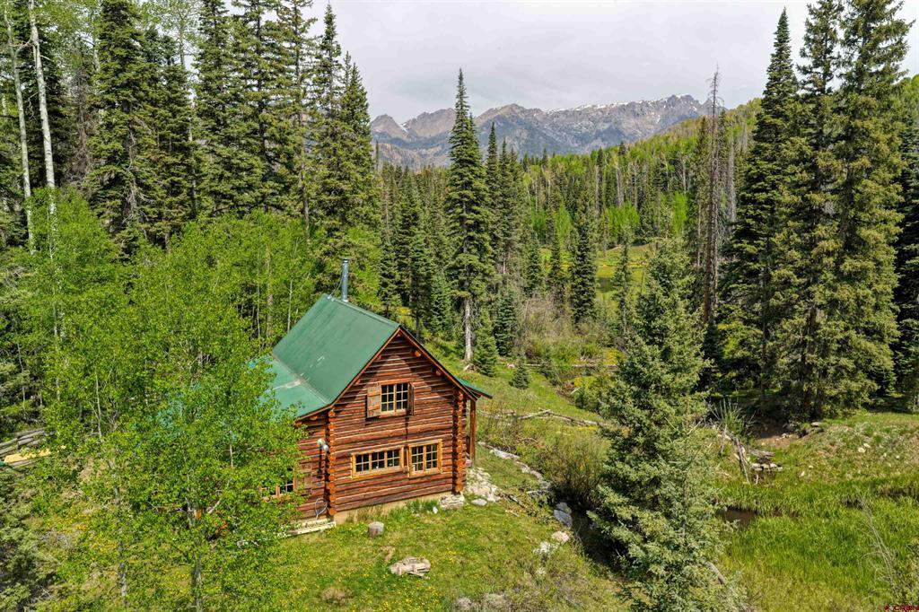4564 Middle Mountain Road Property Photo 1