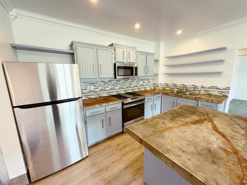425 S 5th Street Property Photo 14