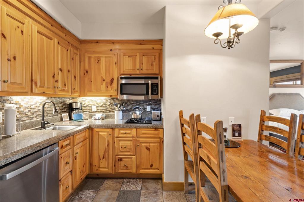 457 Mountain Village Boulevard Property Photo 7