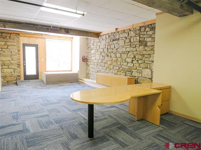 242 7th Avenue Property Photo 5