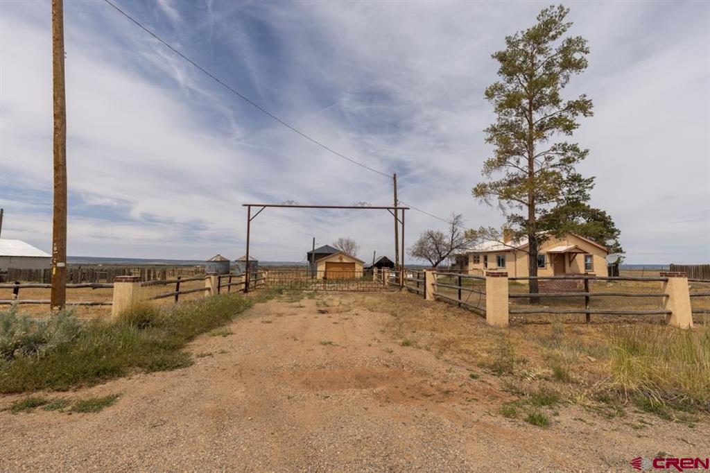 4311 County Road 134 Property Photo 1