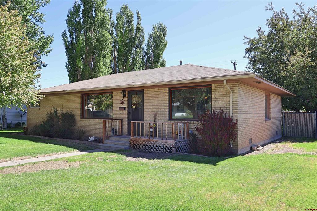 96 El Rio Drive
