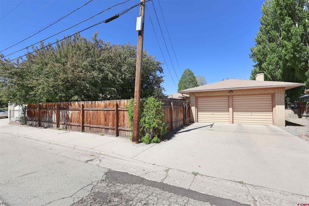 96 El Rio Drive Property Photo 17