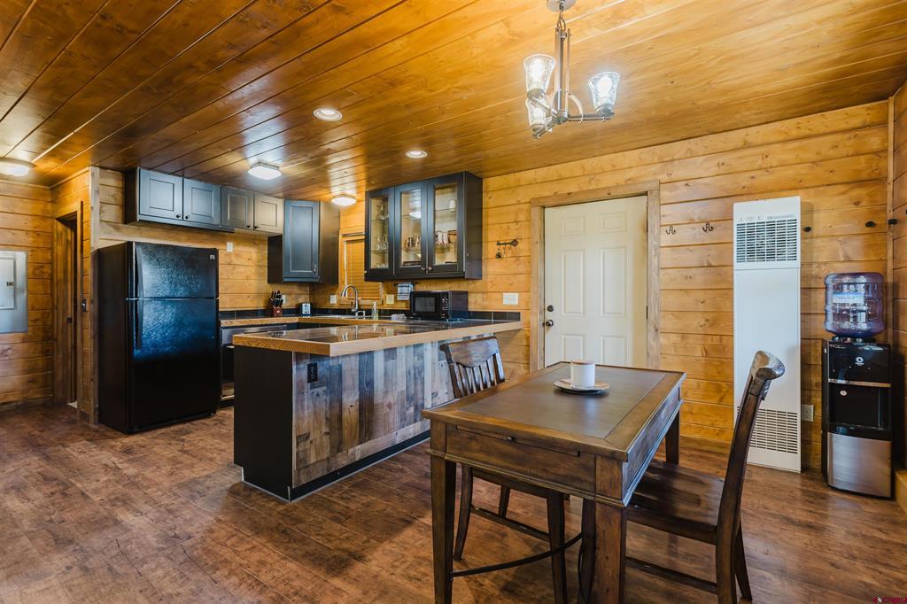 177 Raccoon Drive Property Photo 4
