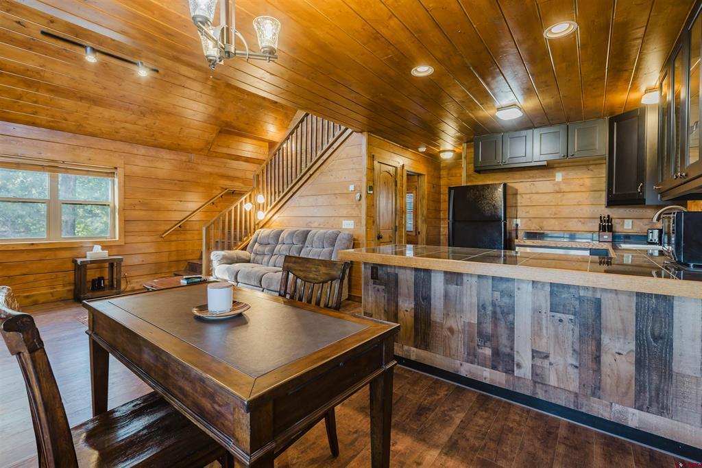 177 Raccoon Drive Property Photo 6