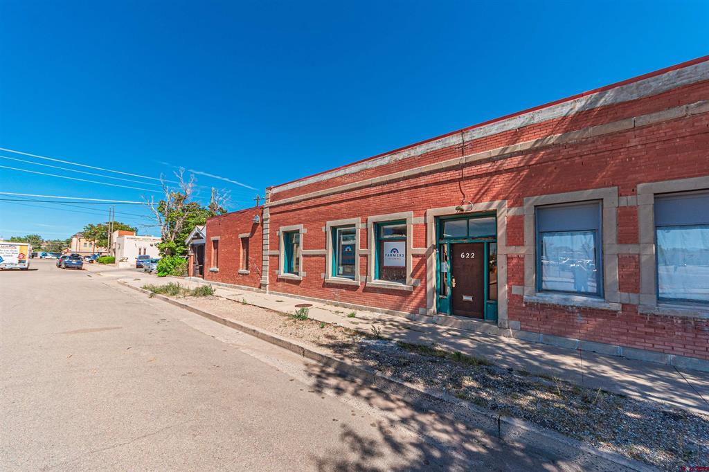 134-138 W 7th Street Property Photo 11