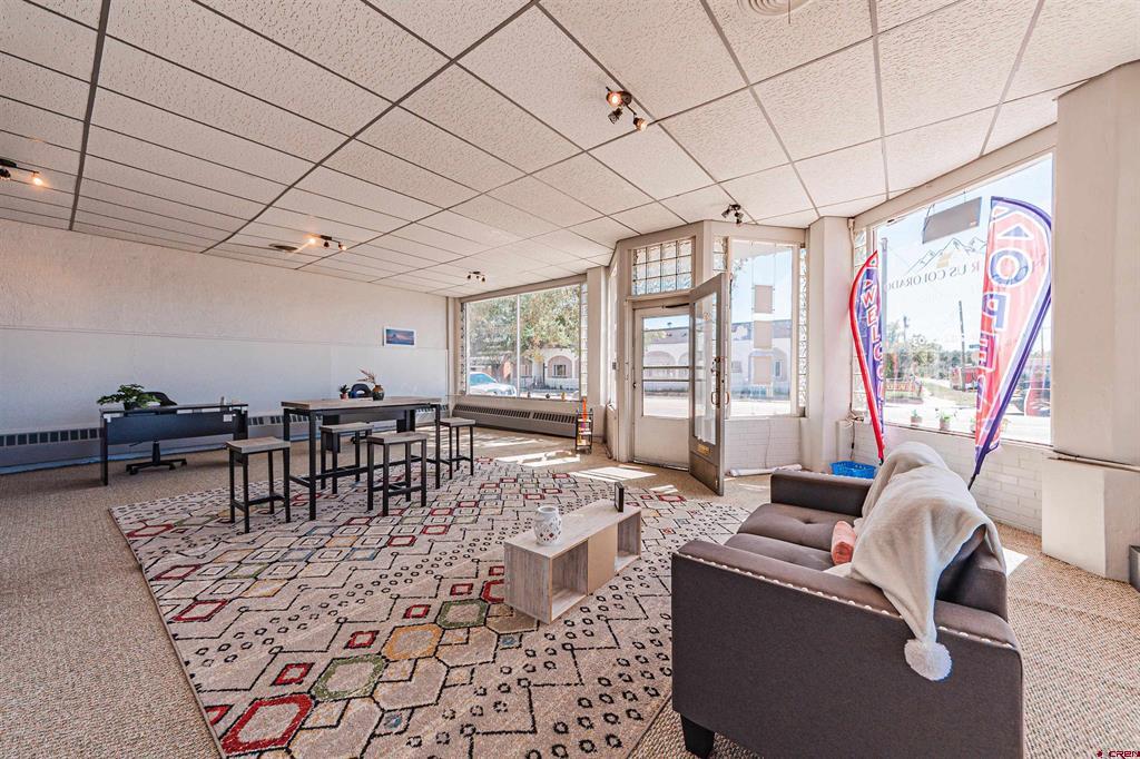 134-138 W 7th Street Property Photo 15