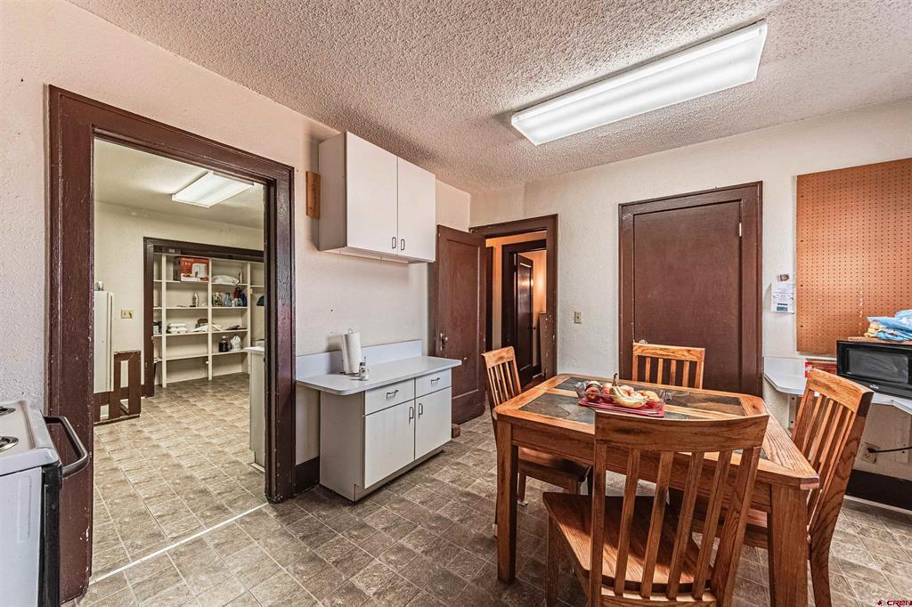 134-138 W 7th Street Property Photo 41