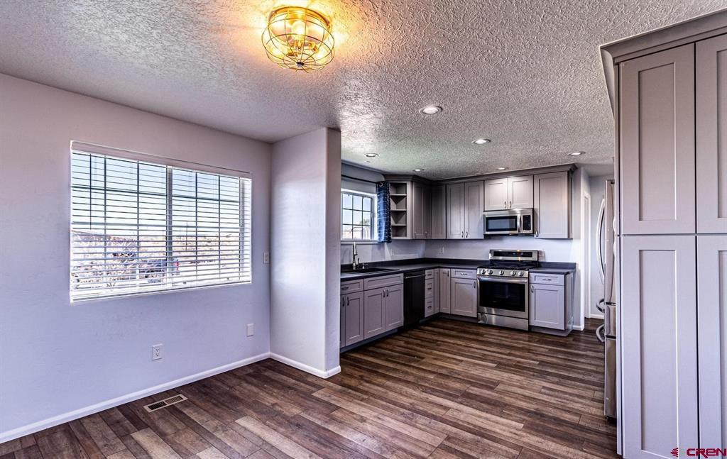 1633 2 Rd Property Photo 17