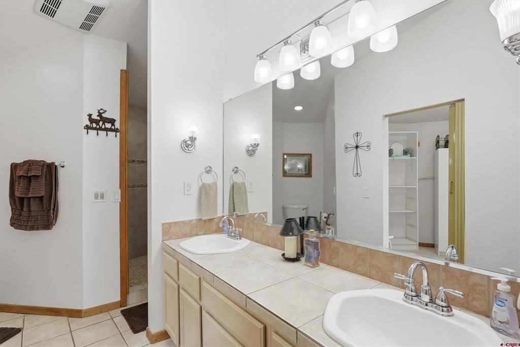 235 Clearwater Drive Property Photo 15