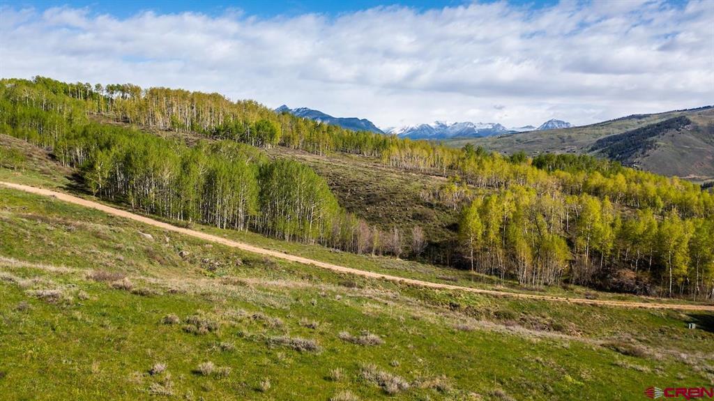 719 Red Mountain Ranch Road Property Photo 4