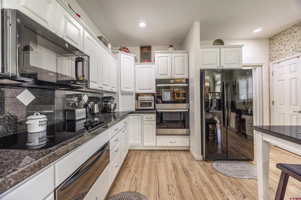 64372 Jig Road Property Photo 11