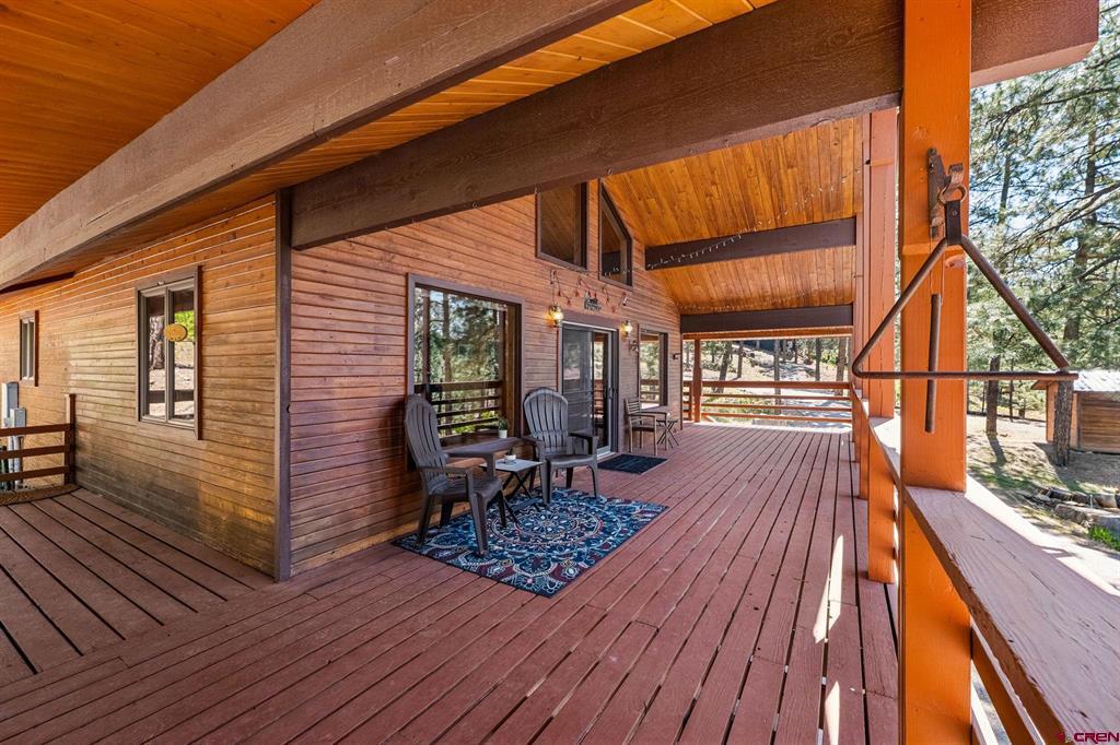 1024 Deer Ridge Drive Property Photo 3