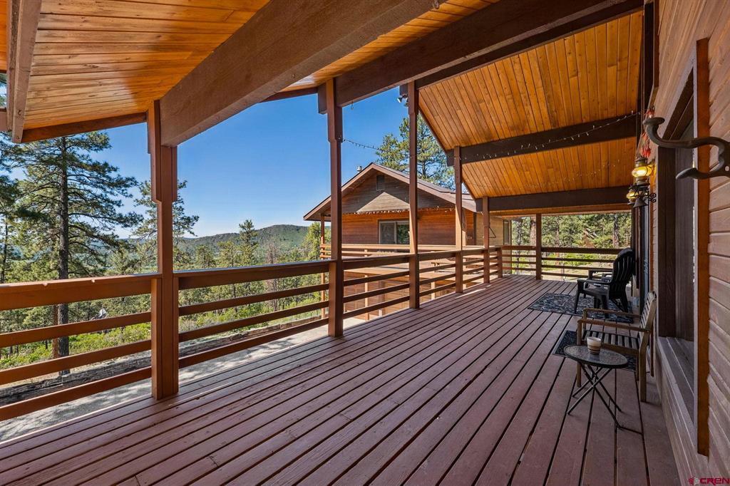 1024 Deer Ridge Drive Property Photo 4