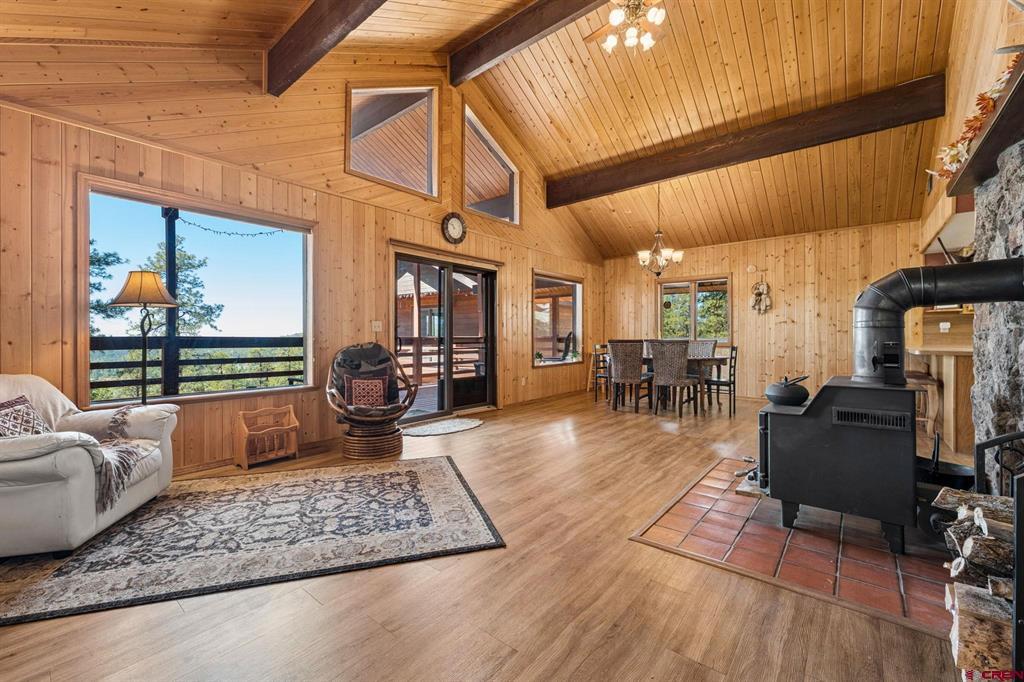 1024 Deer Ridge Drive Property Photo 11