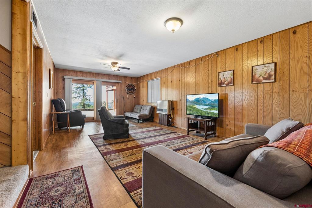 1024 Deer Ridge Drive Property Photo 23