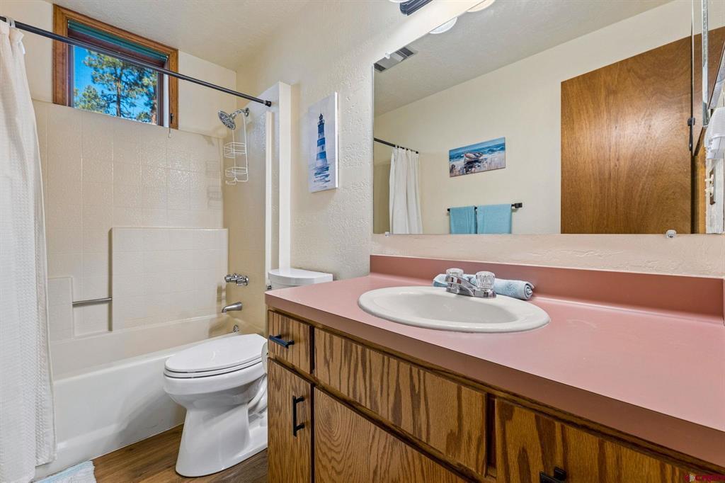 1024 Deer Ridge Drive Property Photo 27
