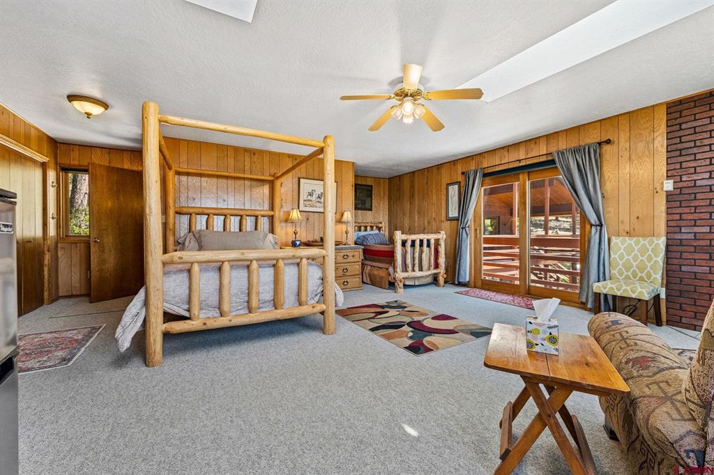1024 Deer Ridge Drive Property Photo 28