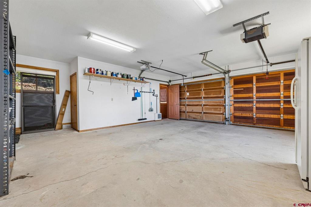 1024 Deer Ridge Drive Property Photo 36