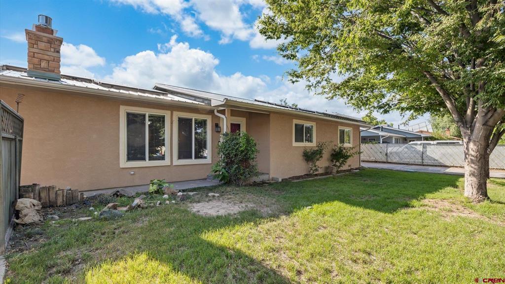 441 Manzana Drive Property Photo 1
