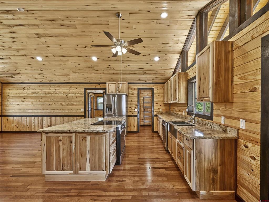 243 Mansions Cir Property Photo 9