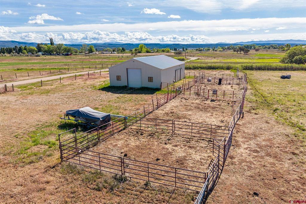 398 Wageman Road Property Photo 12