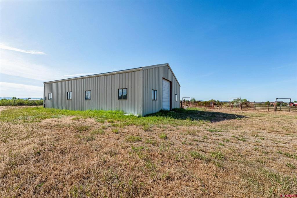 398 Wageman Road Property Photo 14
