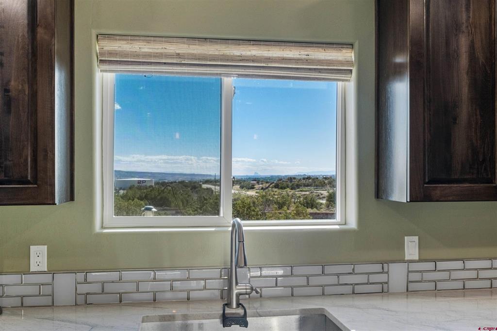 4425 Elk Ridge Court Property Photo 10