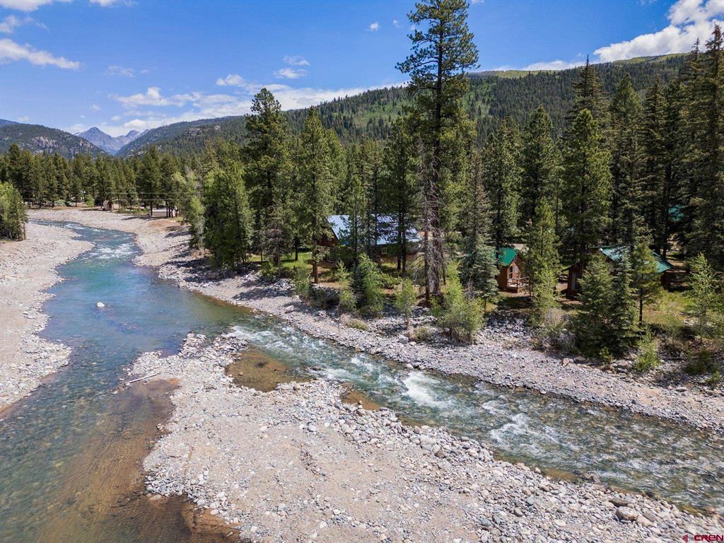 462 Mountain River Property Photo 10