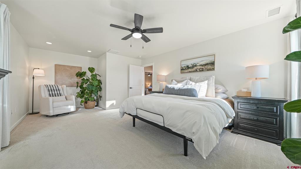 56577 Hawthorne Lane Property Photo 18