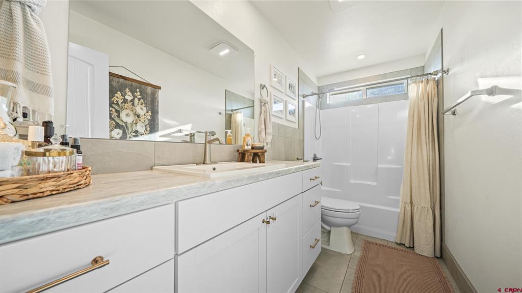 56577 Hawthorne Lane Property Photo 21