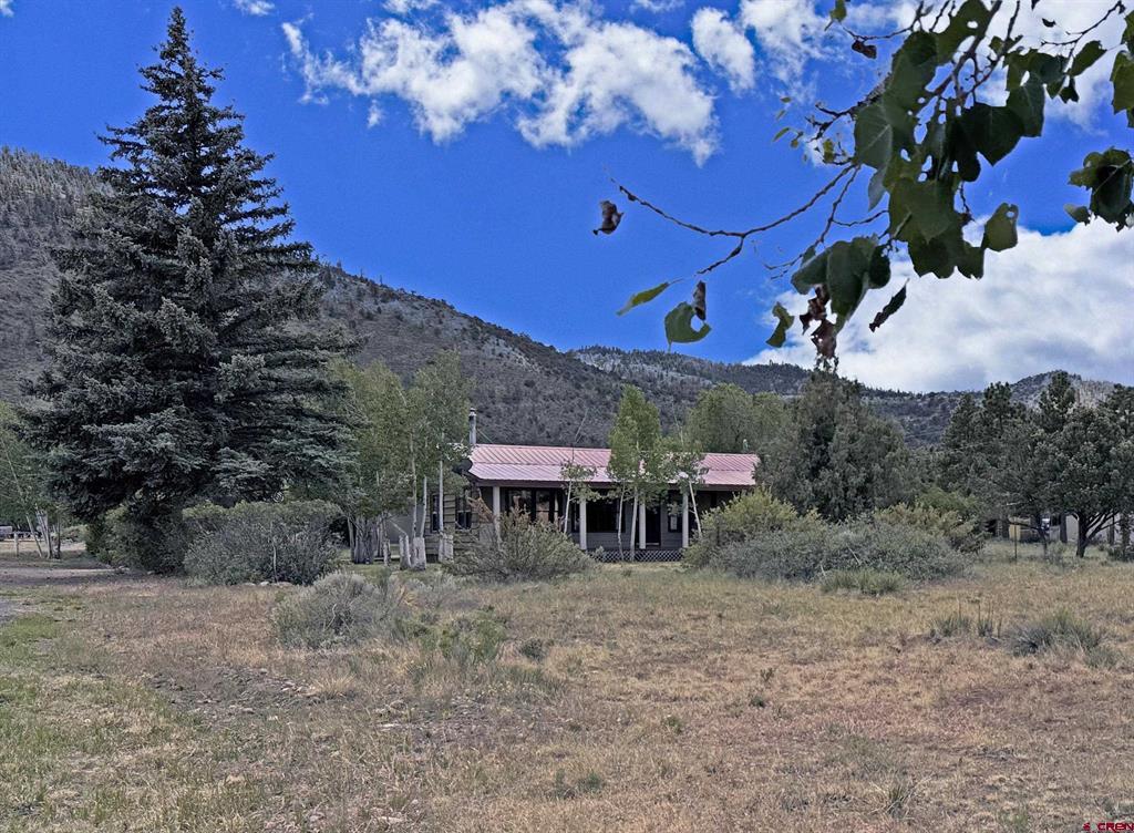 27 Pawnee Trail Property Photo 5