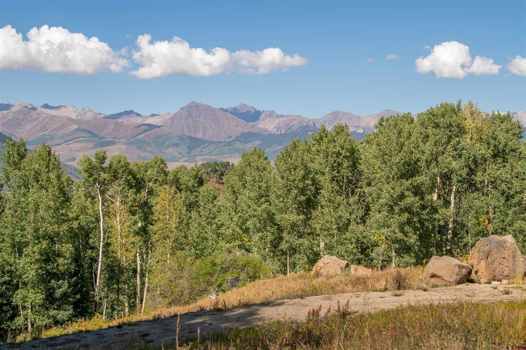 794 Red Mountain Ranch Lower Loop Property Photo 3