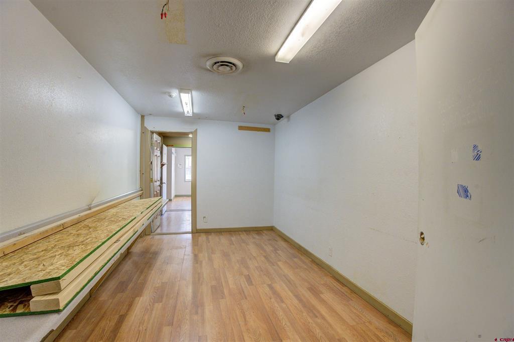310 E Main Street Property Photo 18