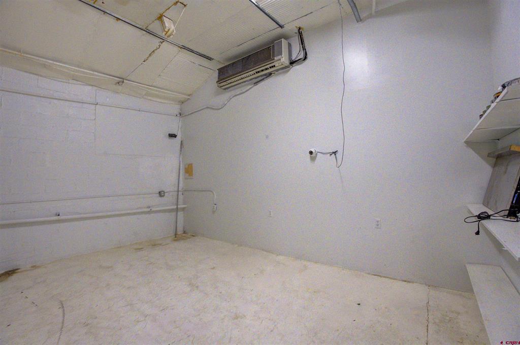 310 E Main Street Property Photo 26