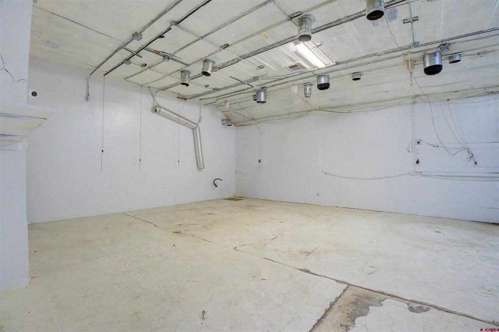 310 E Main Street Property Photo 29