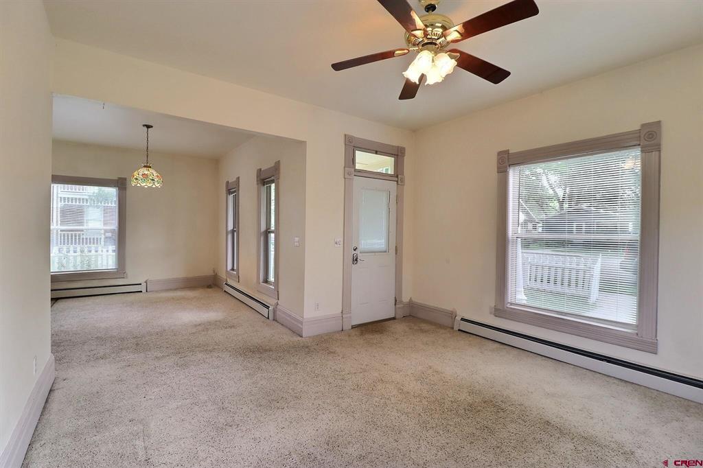 322 E Orchard Street Property Photo 7