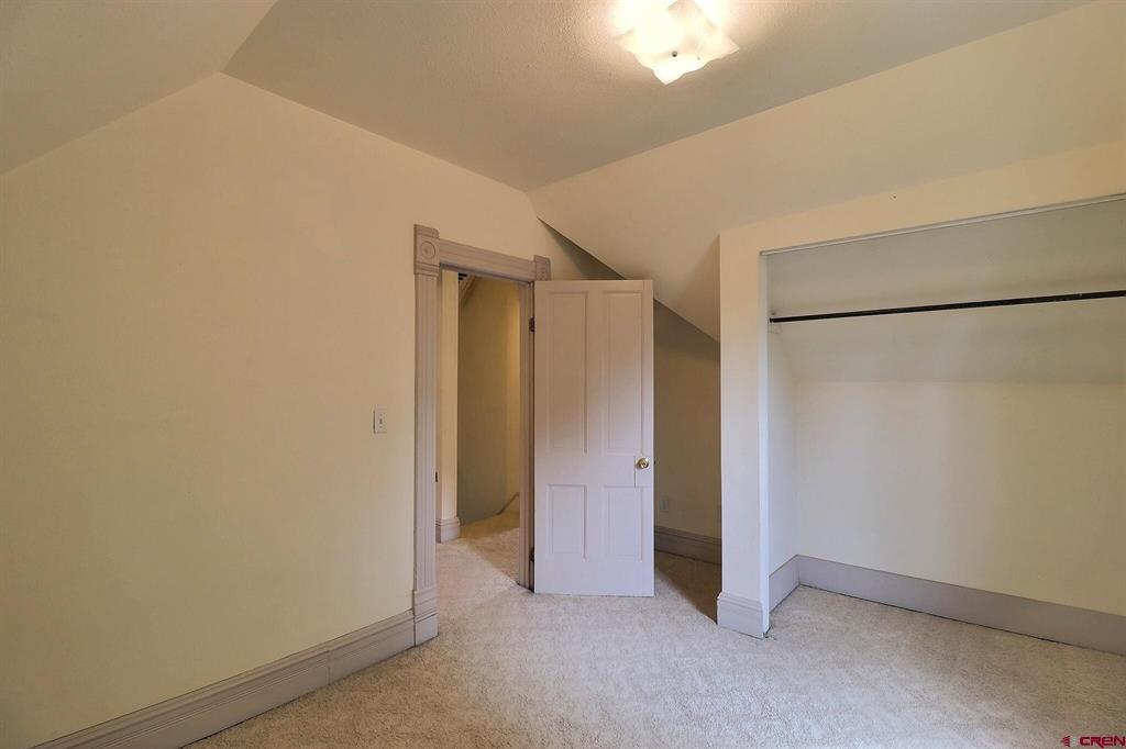 322 E Orchard Street Property Photo 25