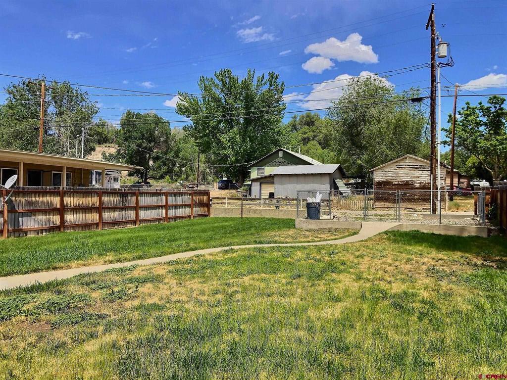 322 E Orchard Street Property Photo 32