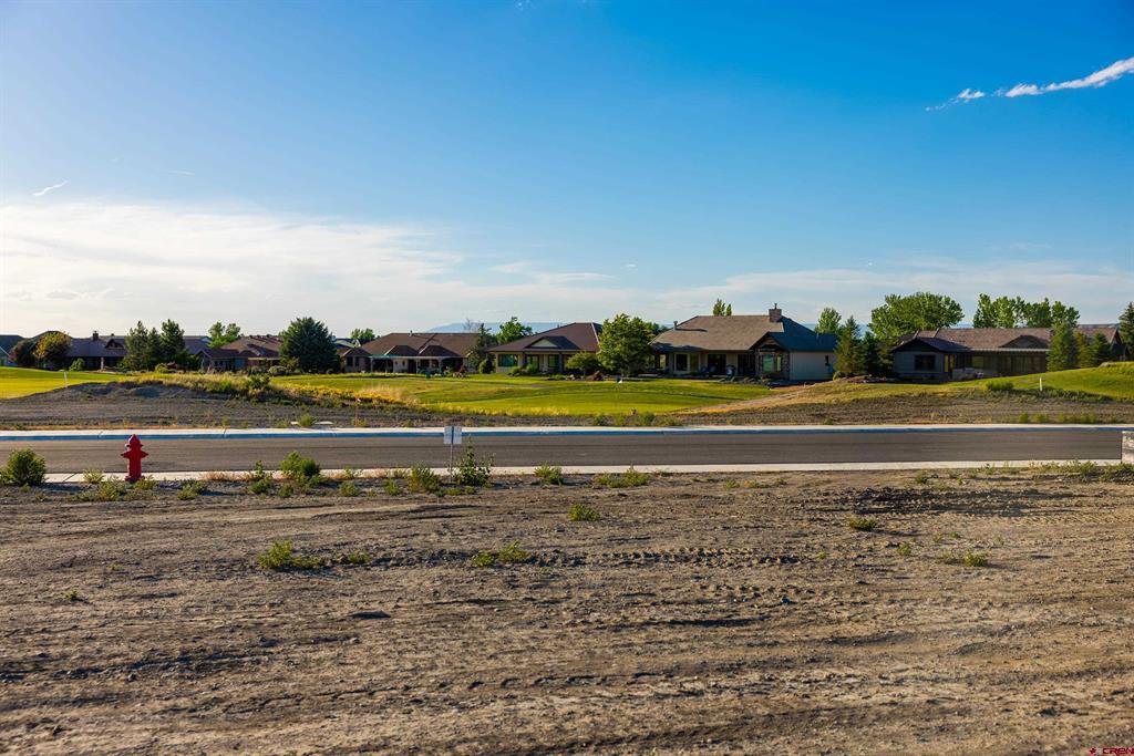 2227 Chimney Rock Way Property Photo 13