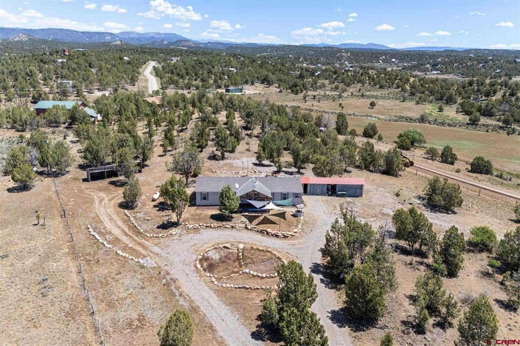 21 Valley Trail Property Photo 1