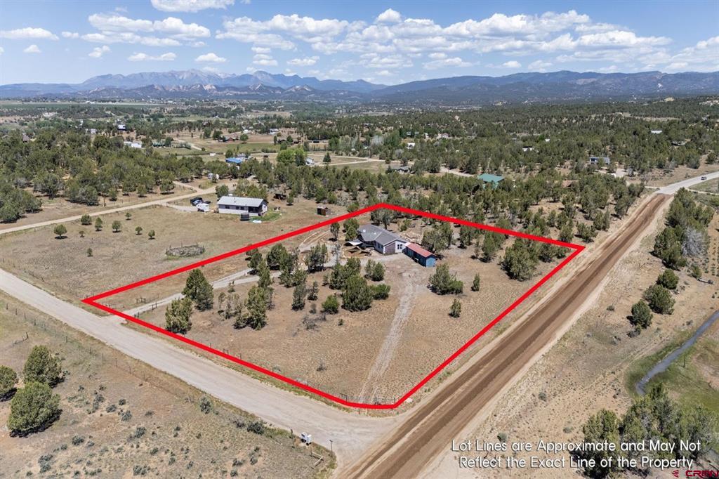 21 Valley Trail Property Photo 7
