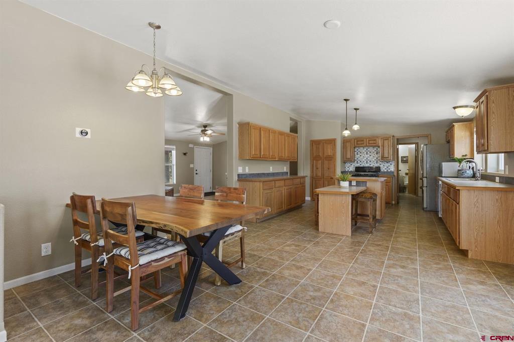 21 Valley Trail Property Photo 10