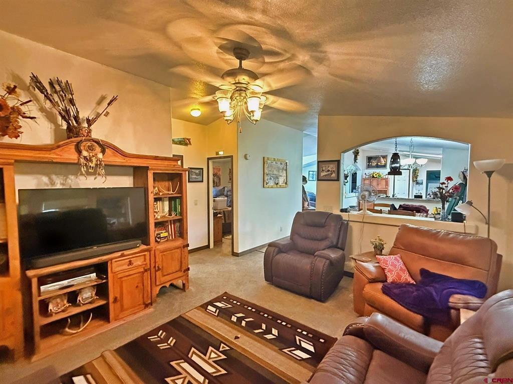 131 Crow Trail Property Photo 6